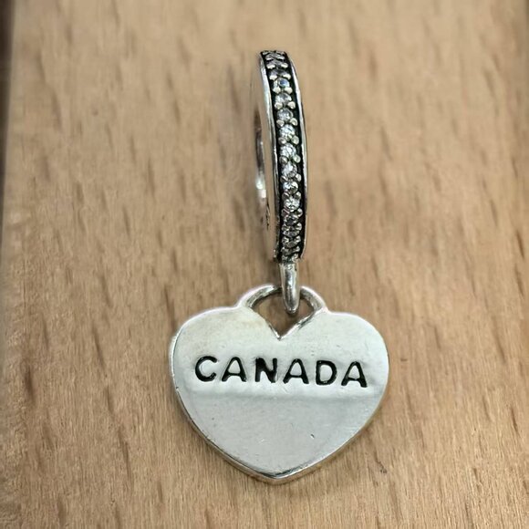 Pandora Canada Flag Exclusive Charm, S925 Silver Bracelets - Picture 2 of 4